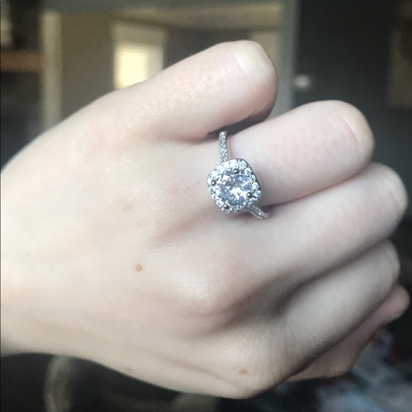 Jewelry - Eternal Love Ring